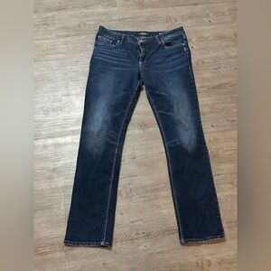 Silver jeans suki straight leg waist 34 length 32 mid rise dark indigo wash